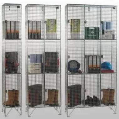 Fast Delivery 3 Door Wire Mesh Locker with Doors